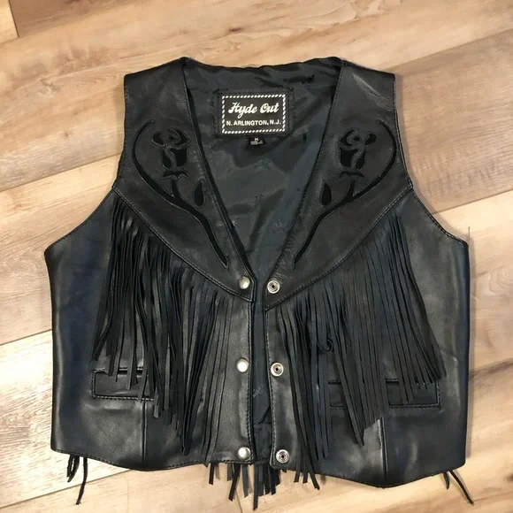 Hyde Out Black Fringe Leather Tie at Side Suede Roses Vest Size M - Picture 8 of 10